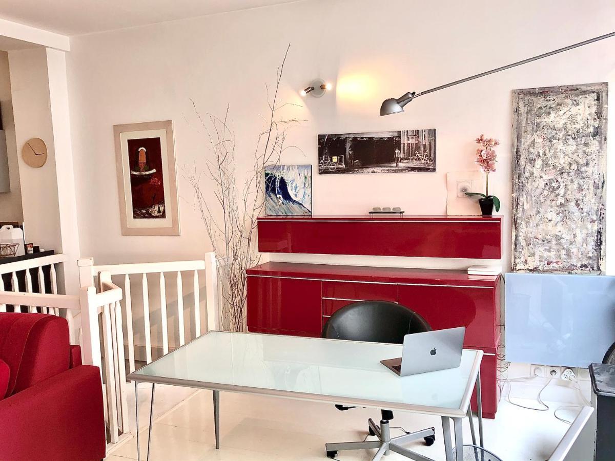 Modern Design Loft Apartment, Steps To Notre Dame パリ エクステリア 写真